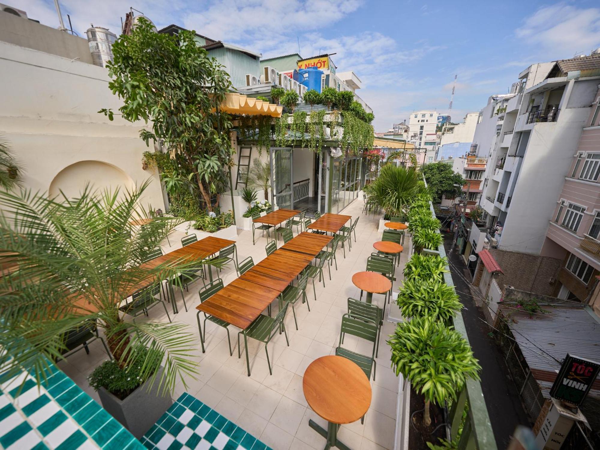 Paradise In A Tub-saigon Centre-fully Equipped Elevator-rooftop Bbq Căn hộ TP. Hồ Chí Minh