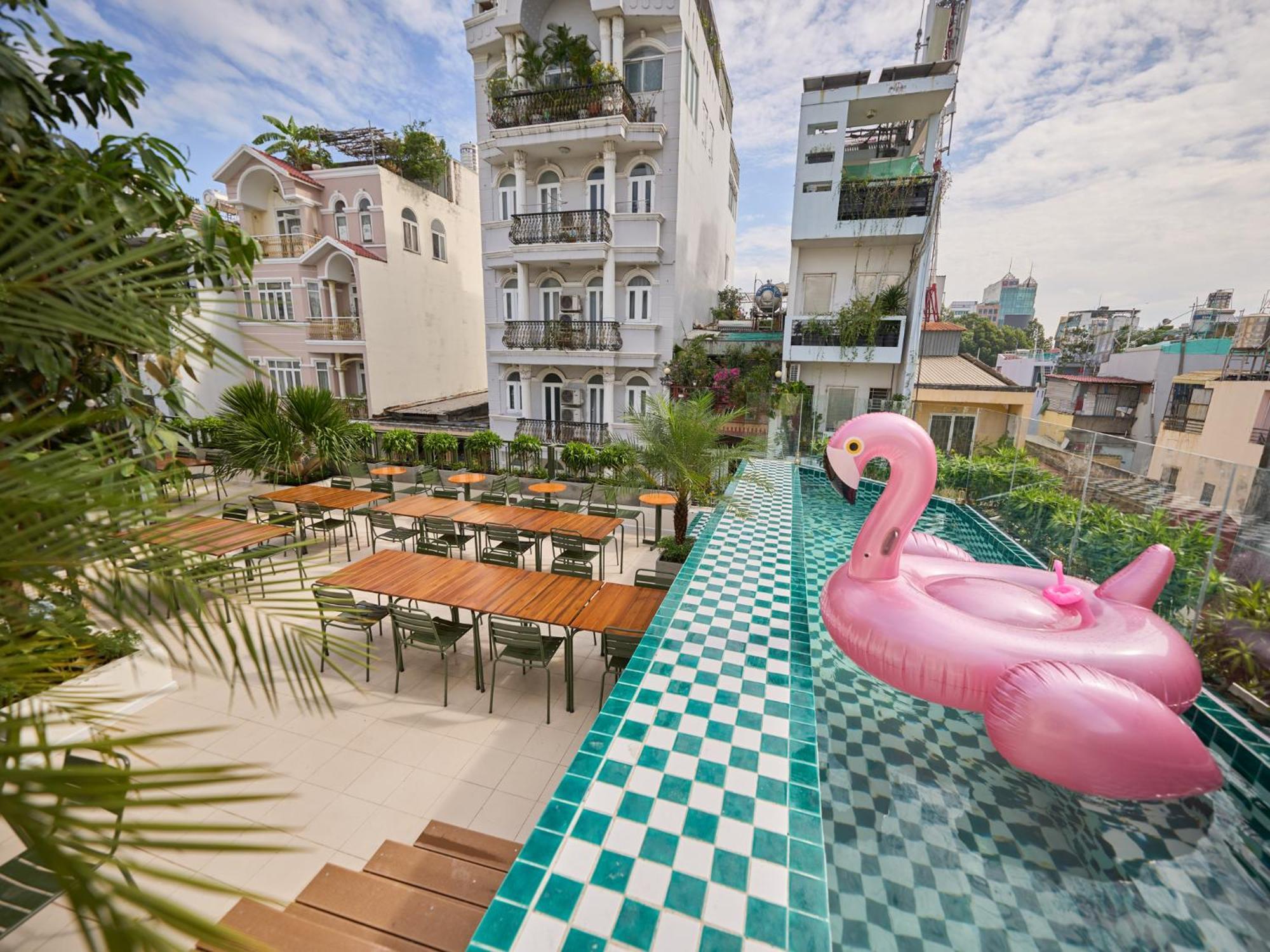 Paradise In A Tub-saigon Centre-fully Equipped Elevator-rooftop Bbq Căn hộ TP. Hồ Chí Minh