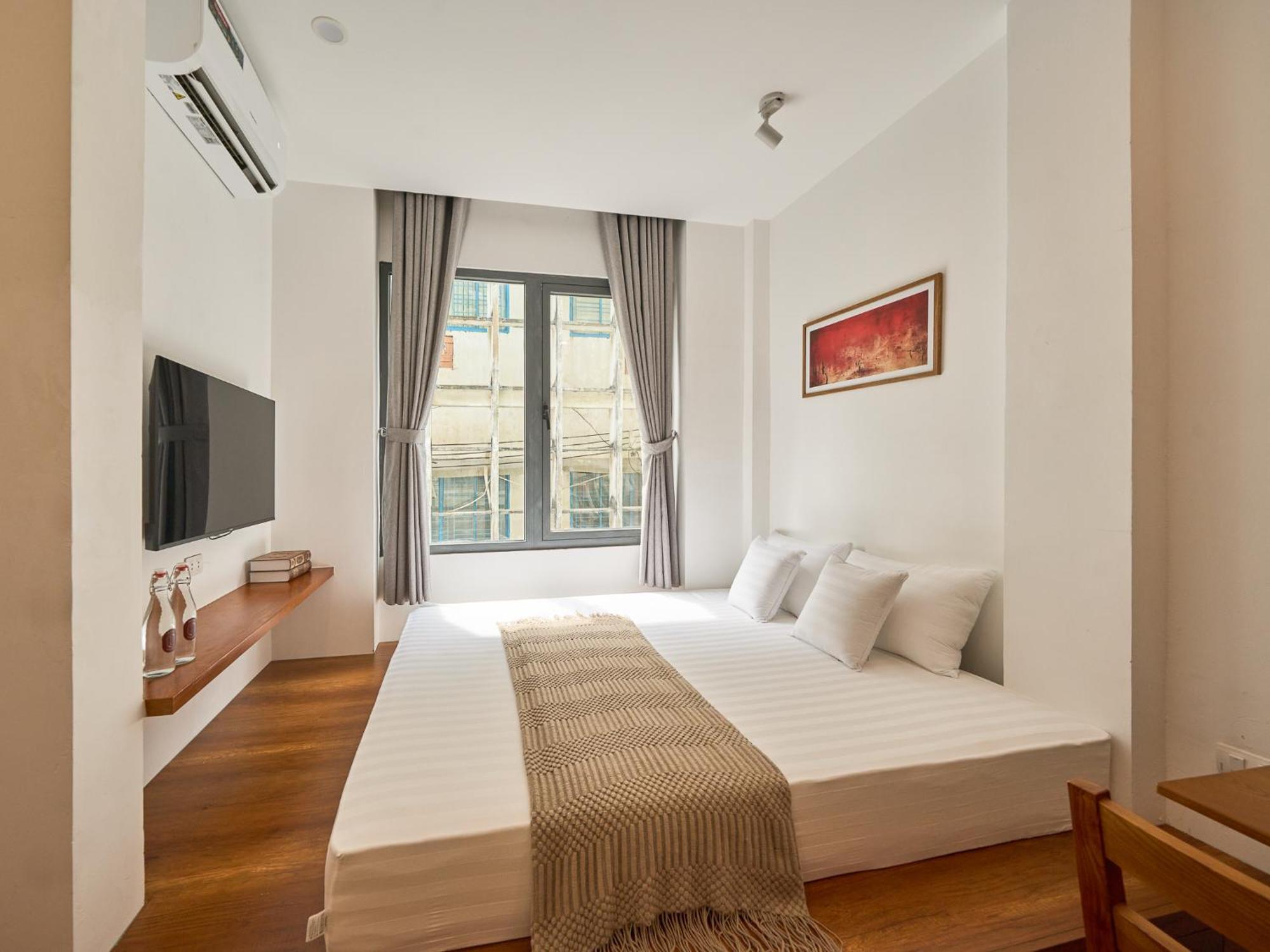 Căn hộ Paradise In A Tub-saigon Centre-fully Equipped Elevator-rooftop Bbq *