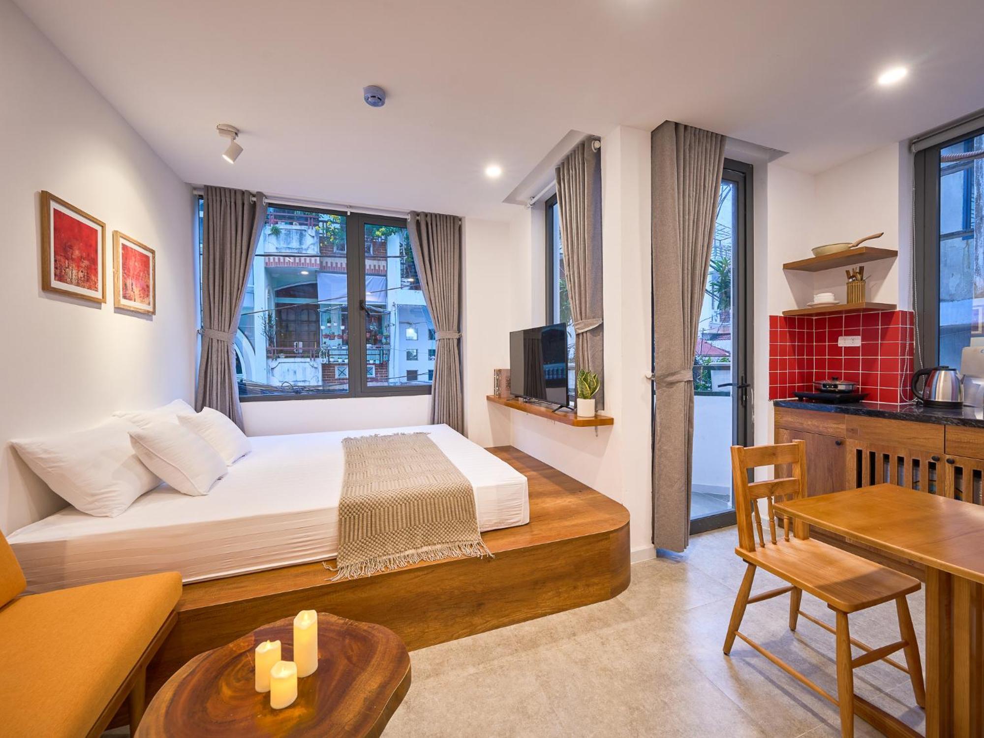Căn hộ Paradise In A Tub-saigon Centre-fully Equipped Elevator-rooftop Bbq *