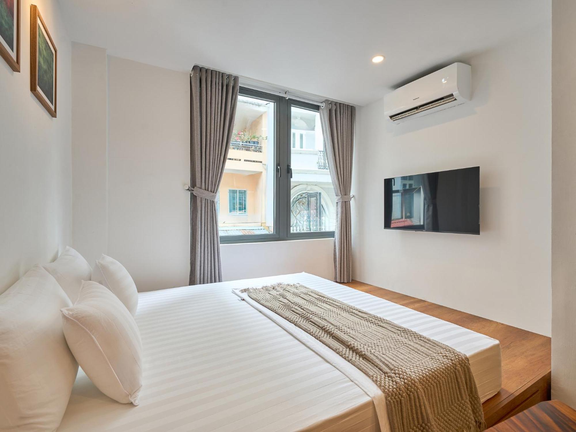 Paradise In A Tub-saigon Centre-fully Equipped Elevator-rooftop Bbq Căn hộ TP. Hồ Chí Minh